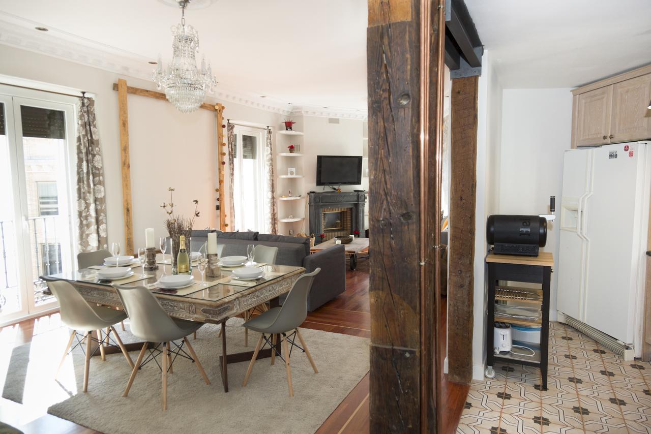 Oshun Puerta Del Sol Deluxe Apartment มาดริด ภายนอก รูปภาพ