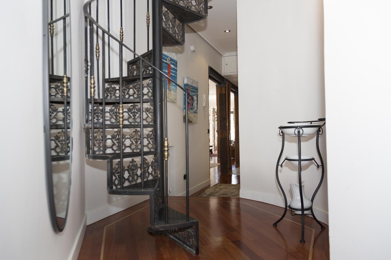 Oshun Puerta Del Sol Deluxe Apartment มาดริด ภายนอก รูปภาพ