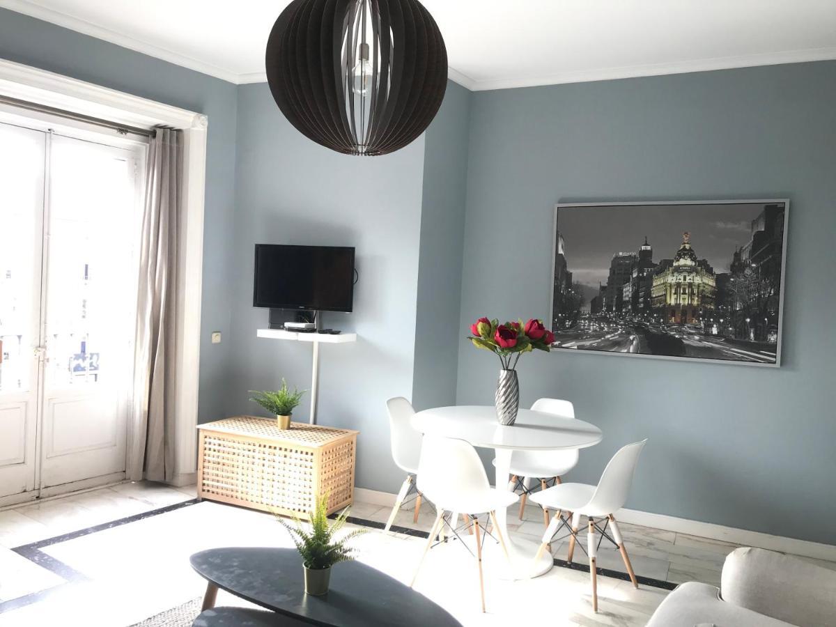 Oshun Puerta Del Sol Deluxe Apartment มาดริด ภายนอก รูปภาพ